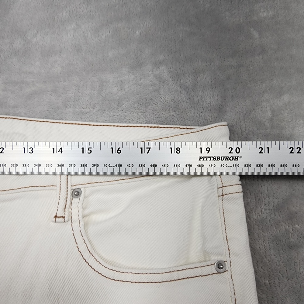 Time And Tru Jeans Womens 20 White Mid Rise Bootcut Slit Hem Stretch Casual - Picture 8 of 13